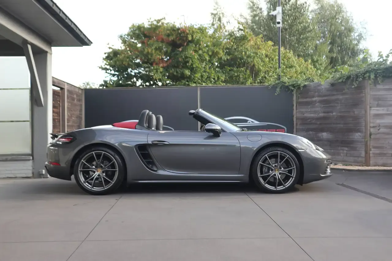 Porsche 718 - 4